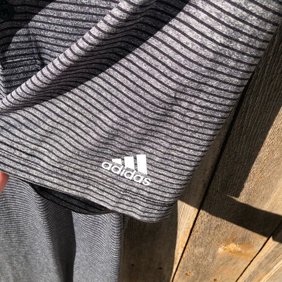 Men's Adidas Gray with Black StripesGolf Shirt Sz XL - Picture 4 of 6